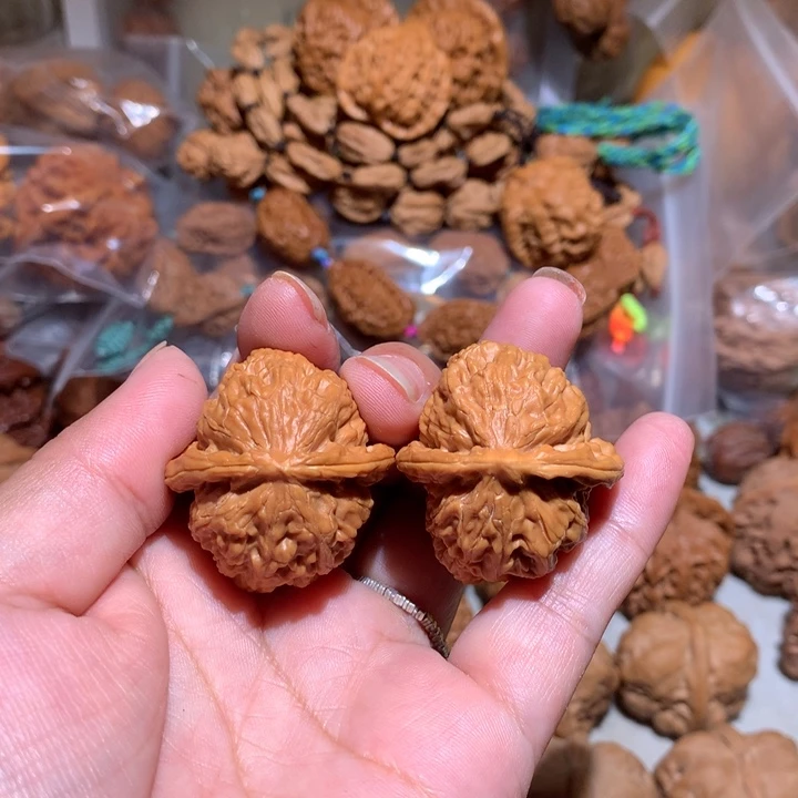 星***缘手串/手链核桃红莲狮子头
