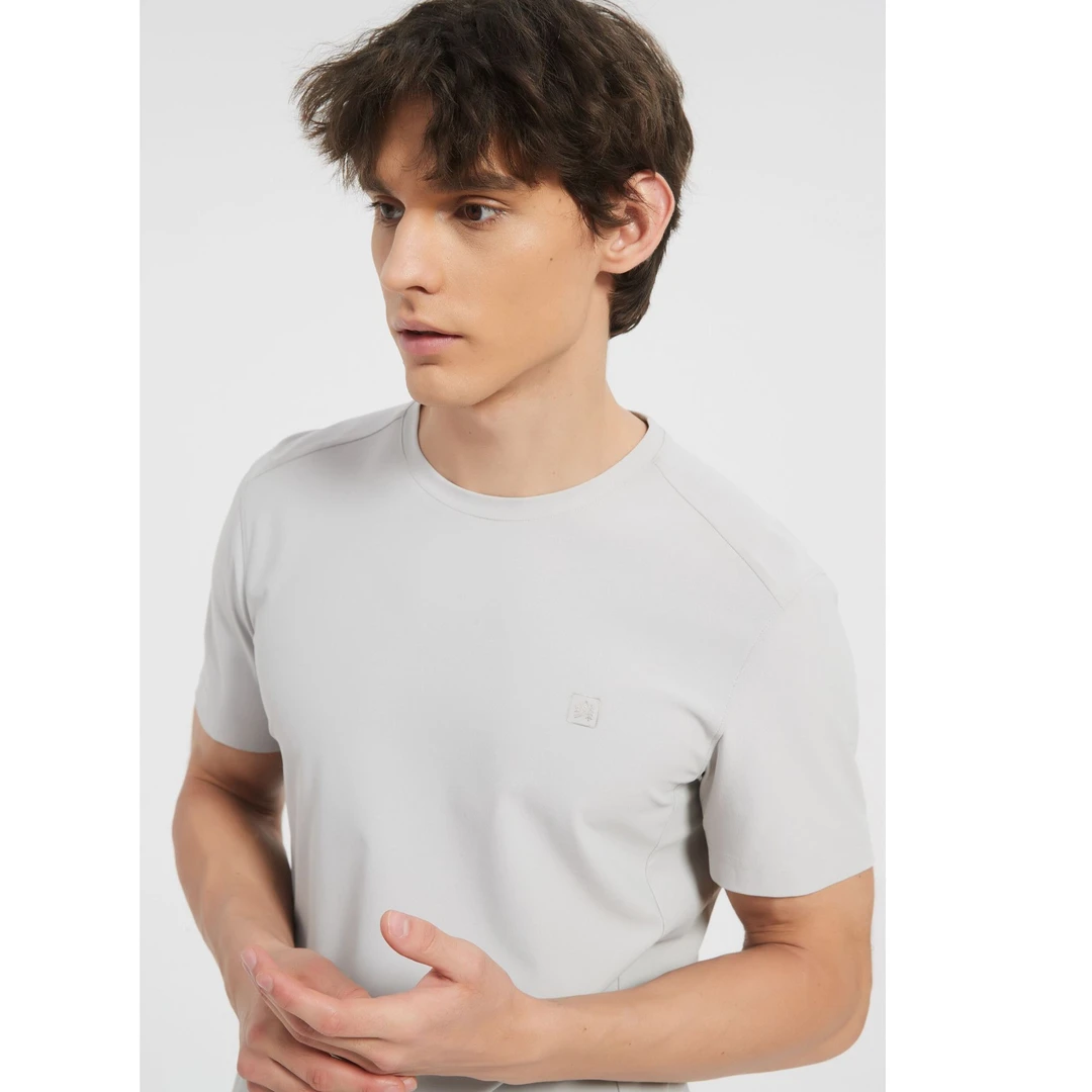 薄款日常圆领短袖夏季纯色T恤宽松弹力速干简约休闲男子舒适透气.