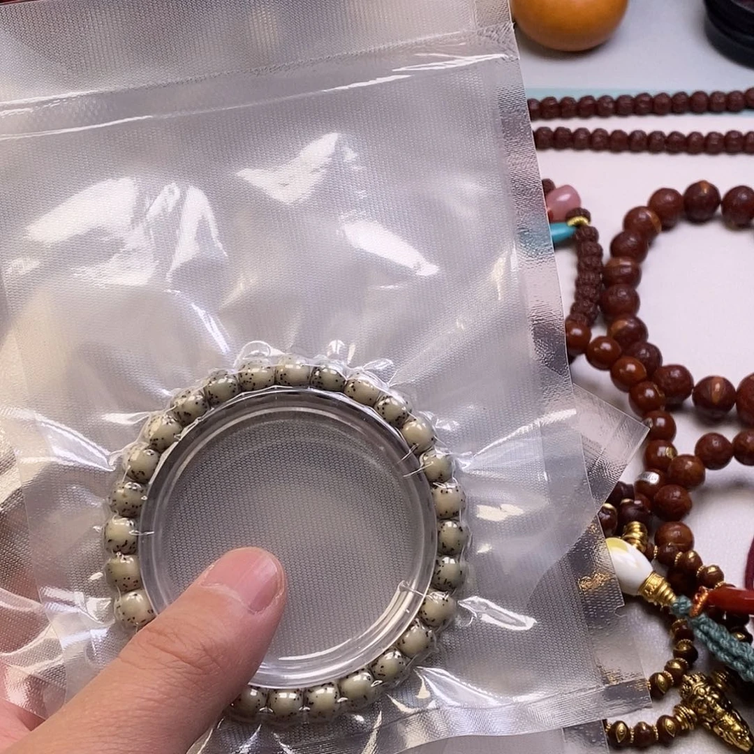 星月菩提吊坠。。。。。。。。。。。。。。。。