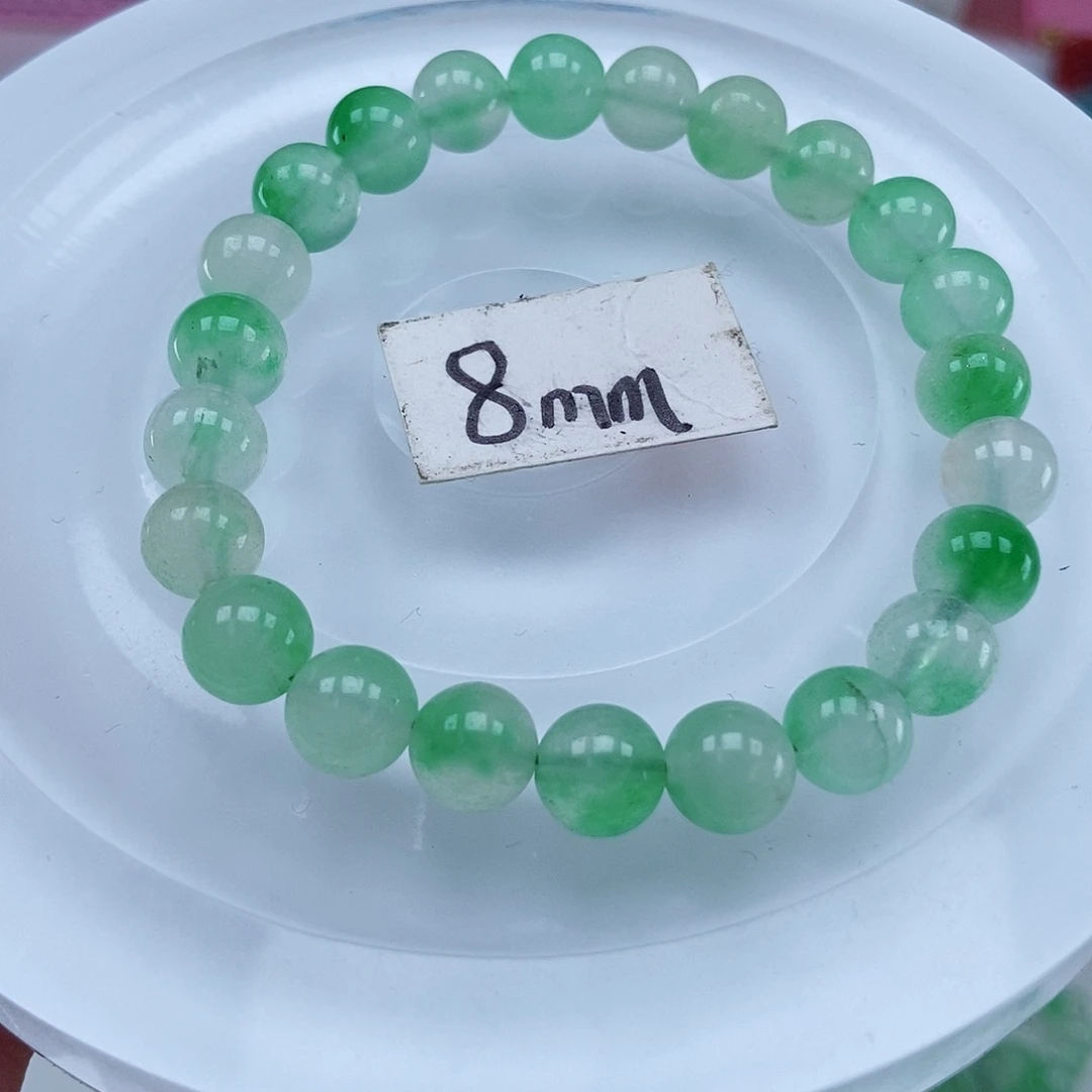 翡翠颈饰未镶嵌手链