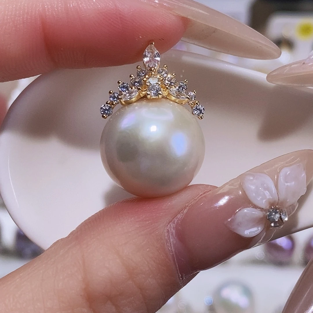 淡水珍珠颈饰银S925镶嵌六*京