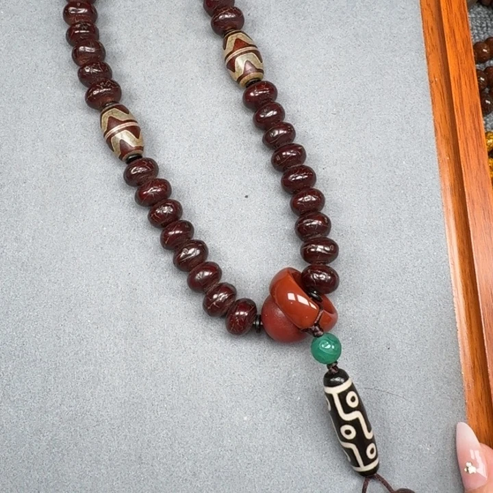 凤眼菩提吊坠凤眼