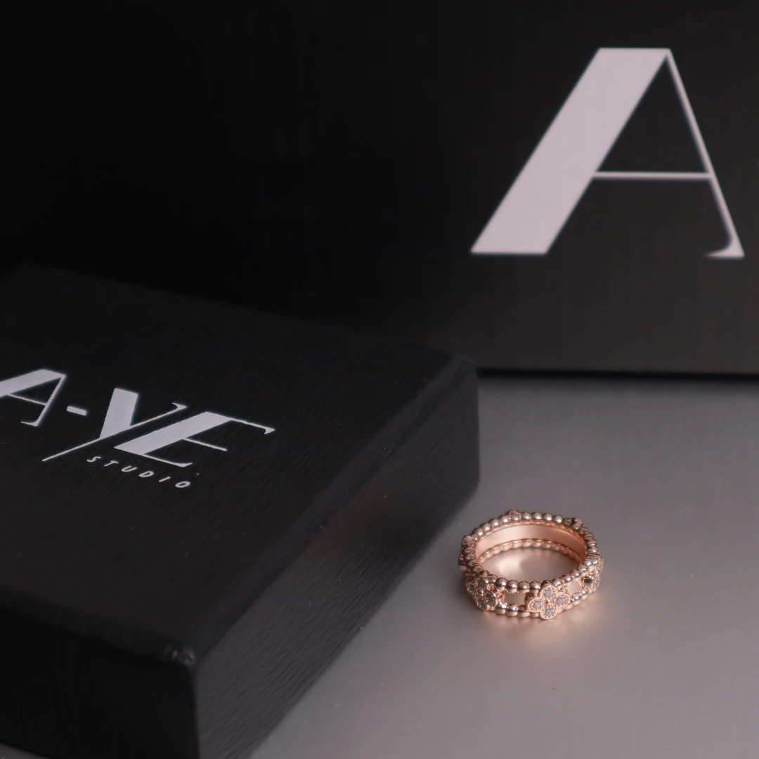 铜合金合成锆石戒指 万花筒花花戒指 白色时尚镶嵌满钻镶钻J0841