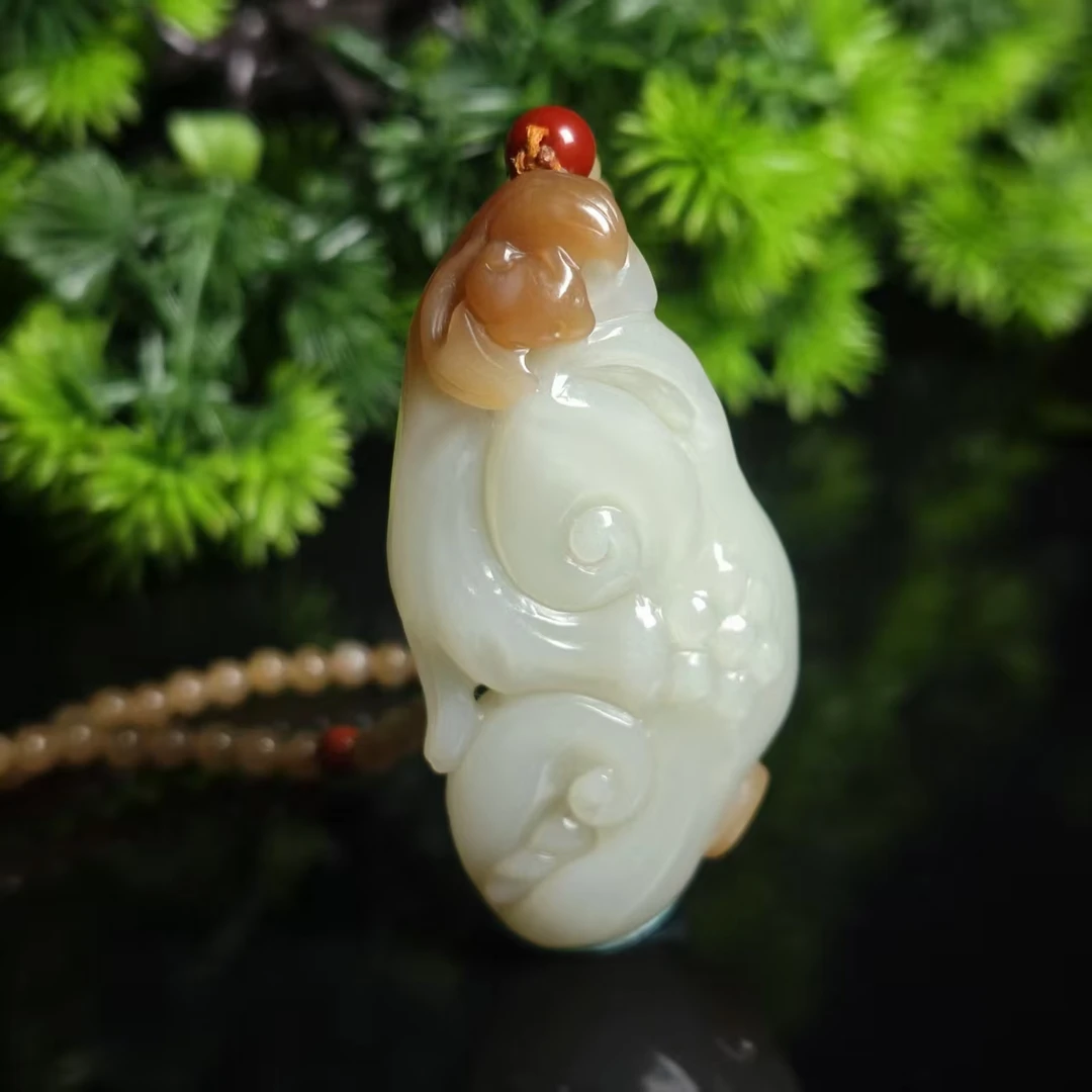 lot6513 如意 和田玉糖白玉 57*29.5*13.5mm 45g