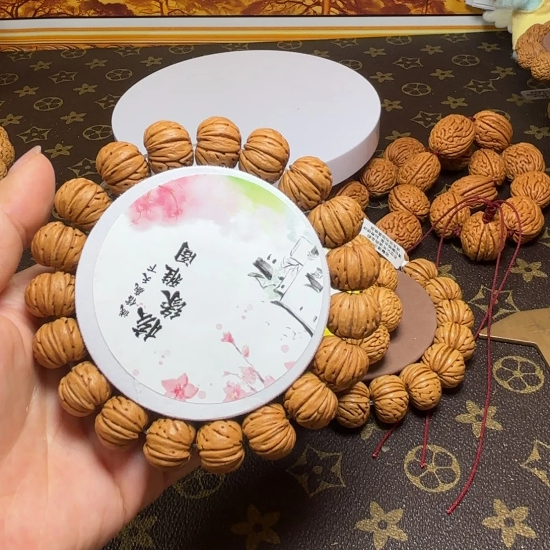 1***.手串桃核纽扣桃核16