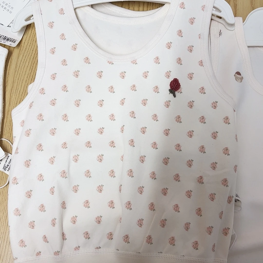 呀***。背心90特价不退换挂版