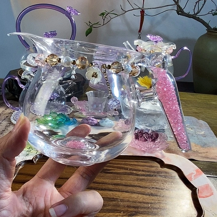 。。。。。。。。。。。。。。。。。水晶