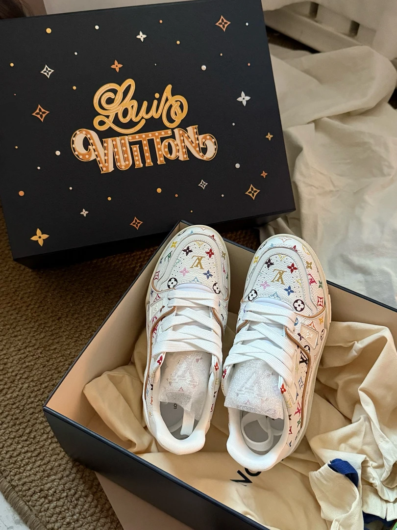 全新未使用 LouisVuitton/路易威登 村上隆联名白三彩trainer36.5