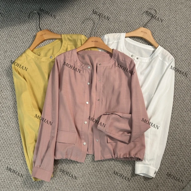 【墨涵精选】拼接韩版简约大气时尚减龄显瘦休闲衫短外套25058