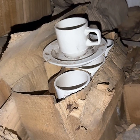 瓷片国营厂库存微瑕一盒六杯六碟