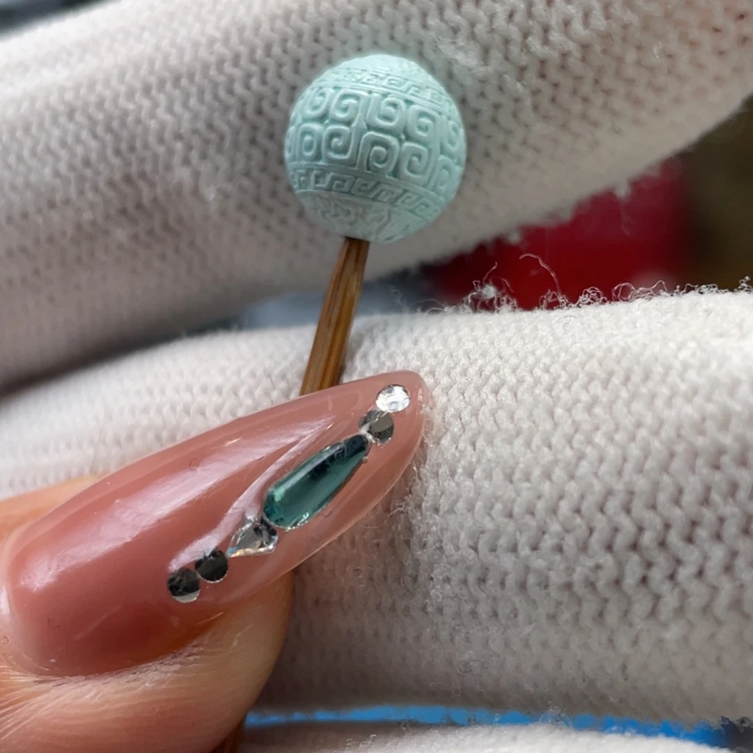 绿松石未镶嵌挂件