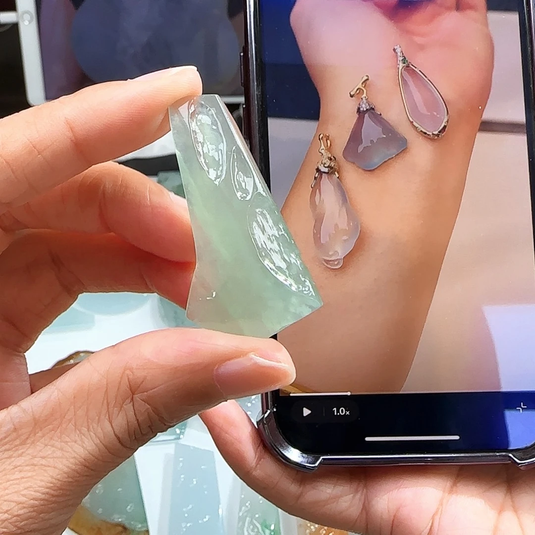 定制翡翠未镶嵌缅甸翡翠挂件