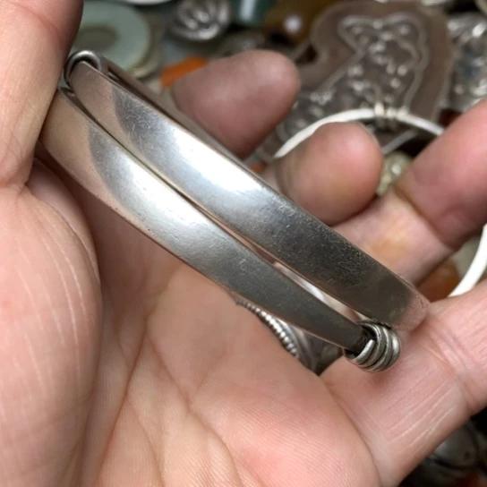 纯银精美礼品手镯