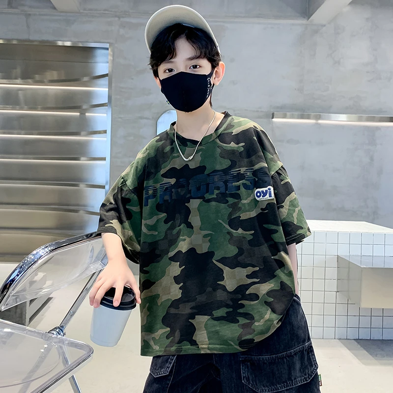 男童夏季酷帅迷彩短袖T恤儿童2025夏款时髦半袖上衣大童休闲夏装t