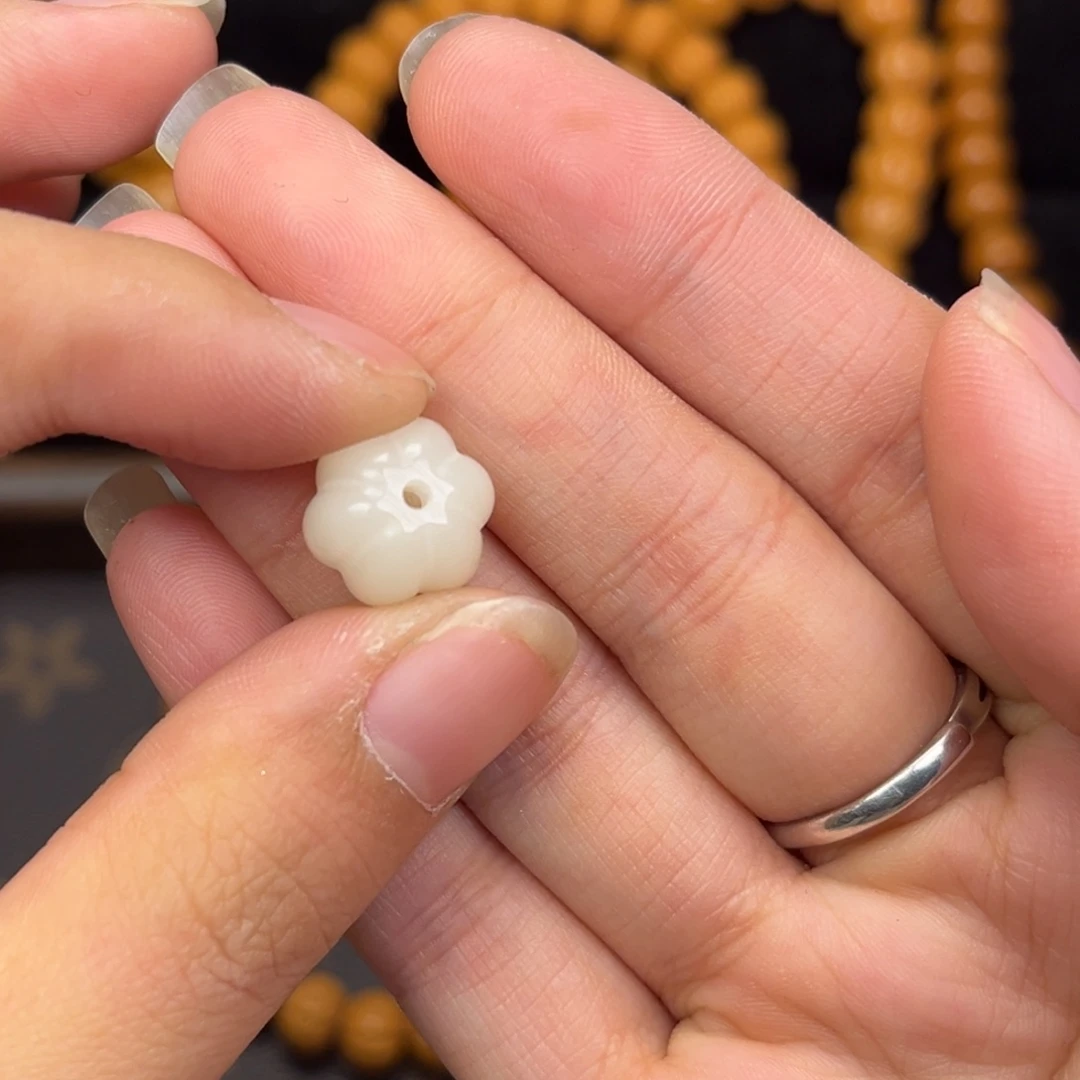 用***2核桃全品猴头核桃配饰小南瓜