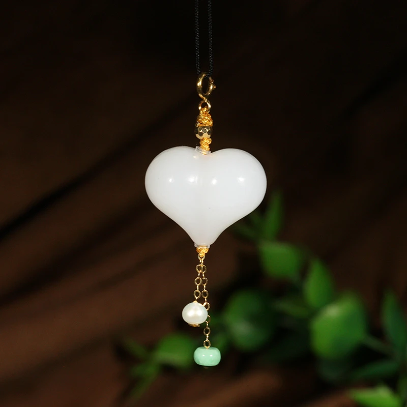 【叶叶珠宝】852 G 和田玉新疆白玉爱心桃心18k金吊坠20*16*13.5