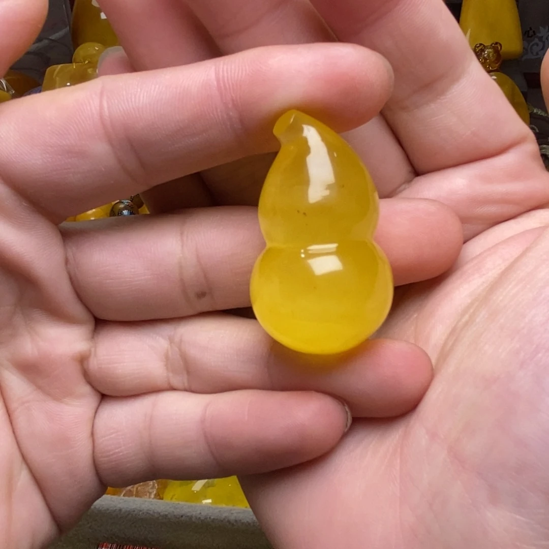 琥珀未镶嵌裸石蜜蜡