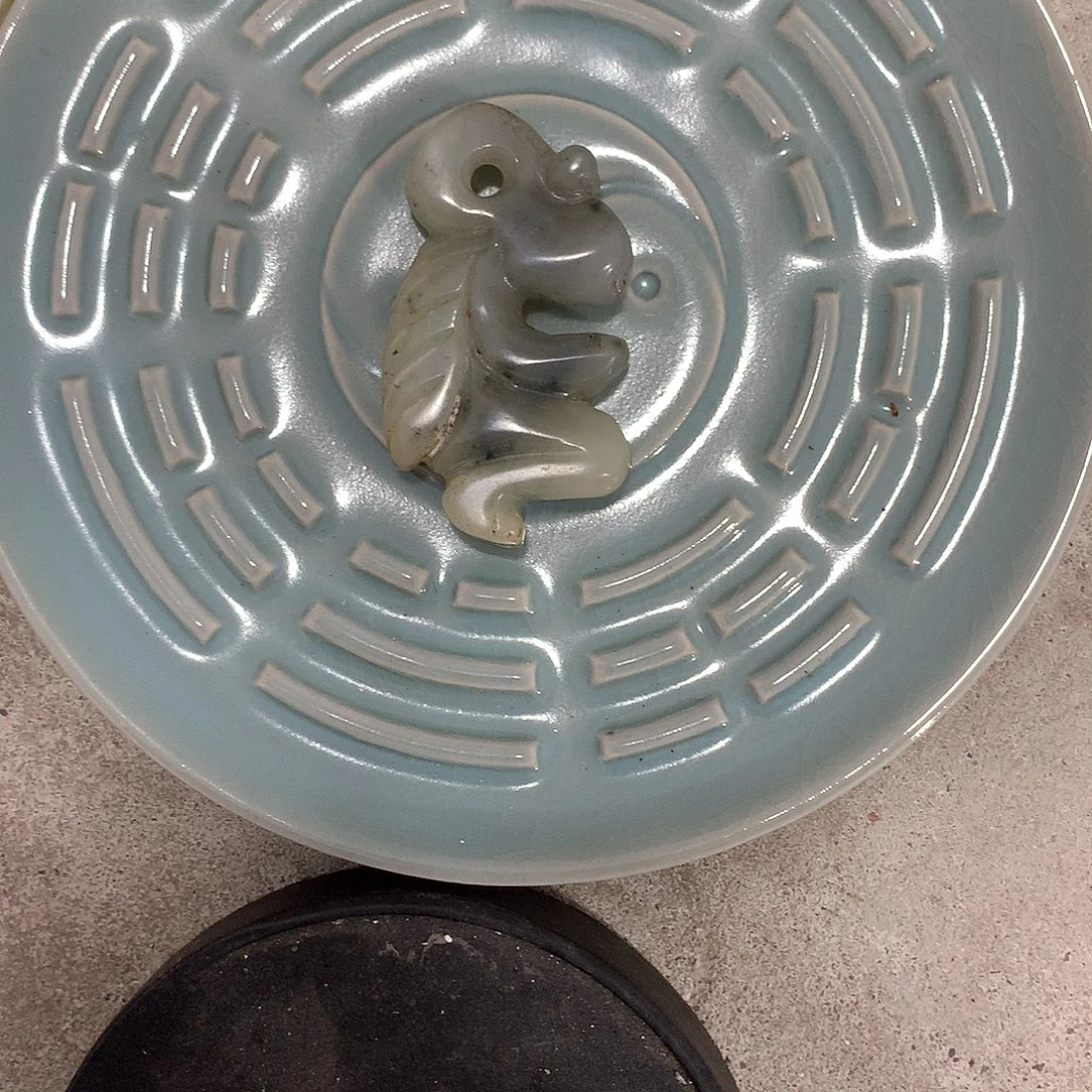 其他现代陶瓷工艺品
