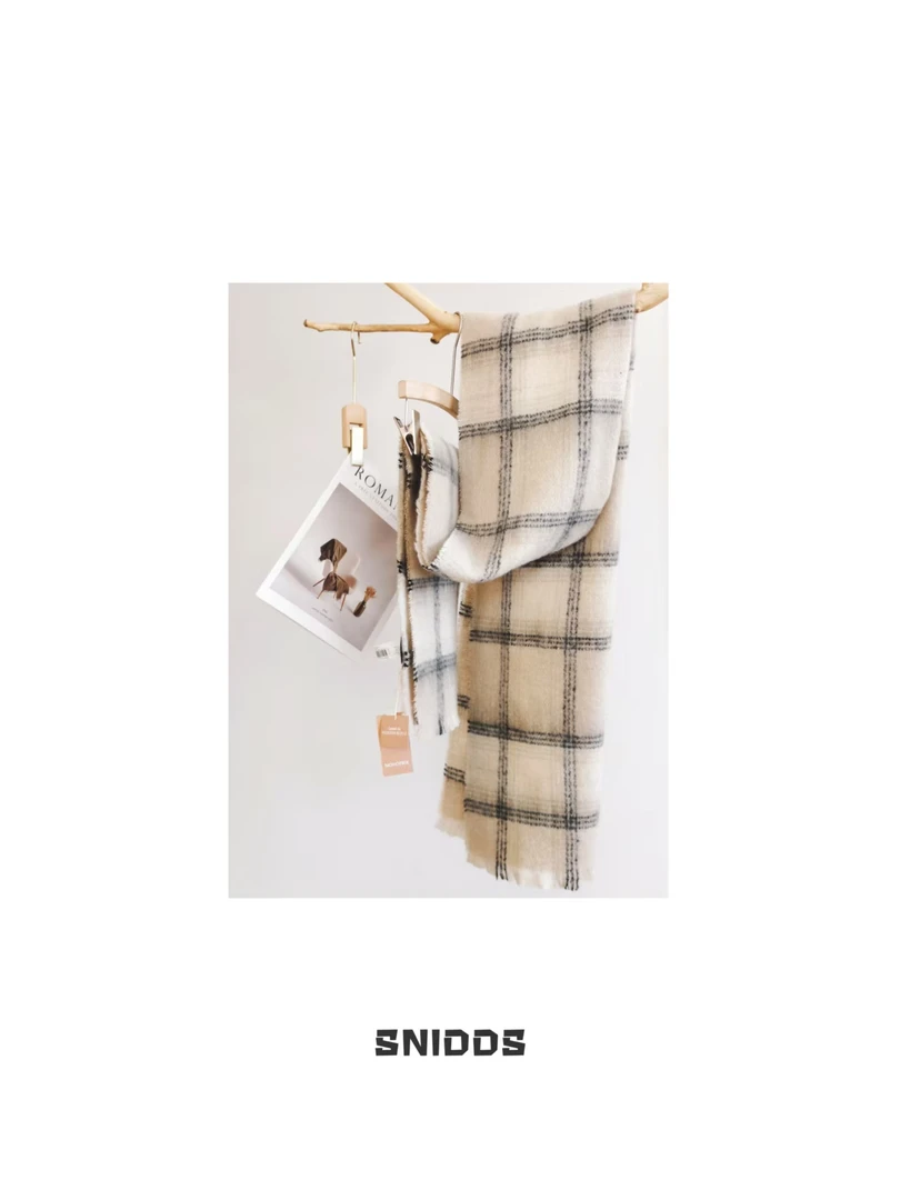 11/18  女士秋冬  氛围感百搭格纹围巾