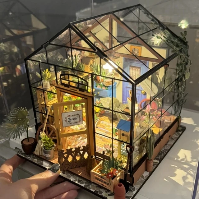 rolife若来新款凯西花房diy手工小屋立体房子模型微缩拼装礼物女