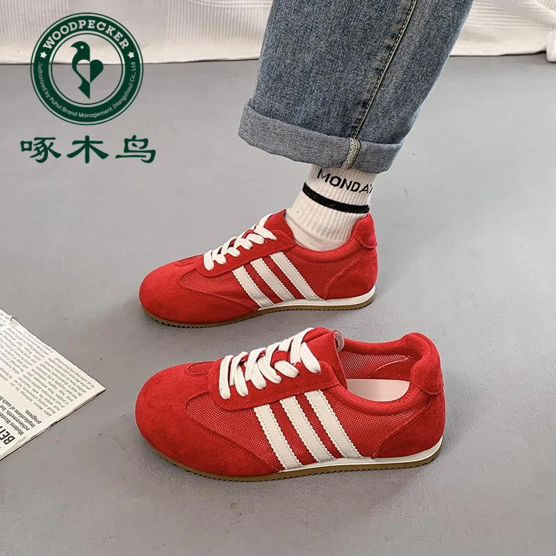 啄木鸟德训鞋女2025夏季薄款平底透气网面阿甘鞋休闲网鞋学生板鞋