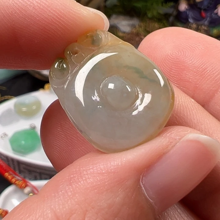 乌***！翡翠未镶嵌颈饰翡翠翡翠