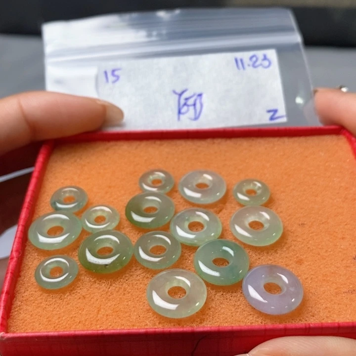 定制翡翠未镶嵌不退