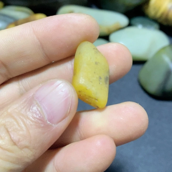 未镶嵌和田玉珠宝奇石