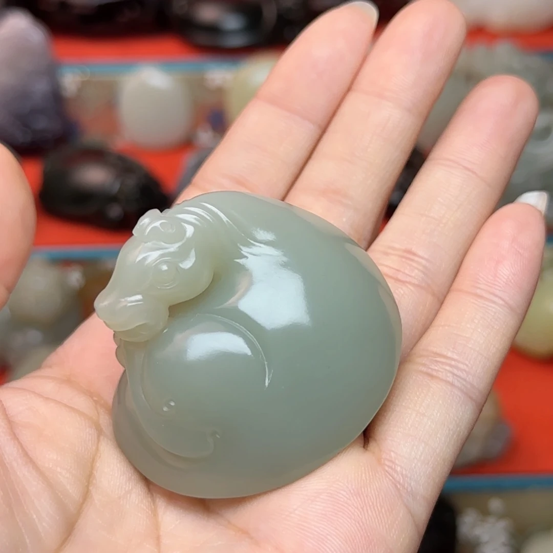 未镶嵌和田玉挂件