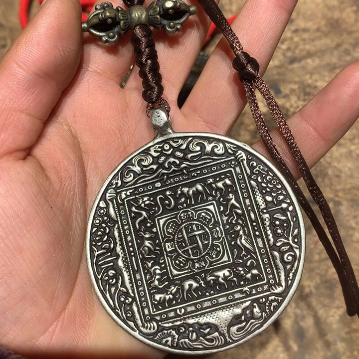 琉璃颈饰喜欢的朋友