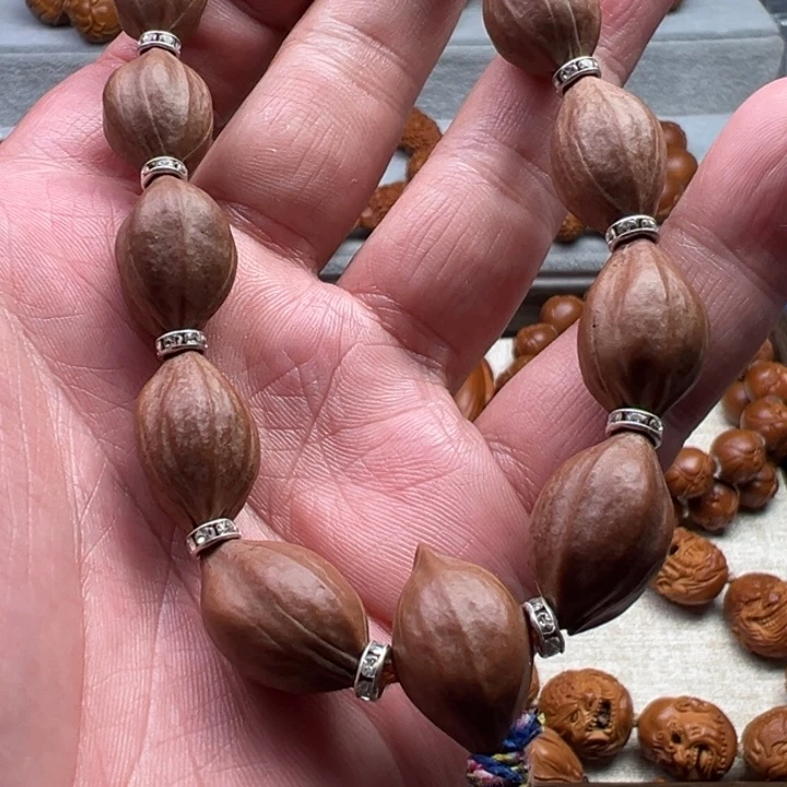 橄榄核手串橄榄核雕工艺制作