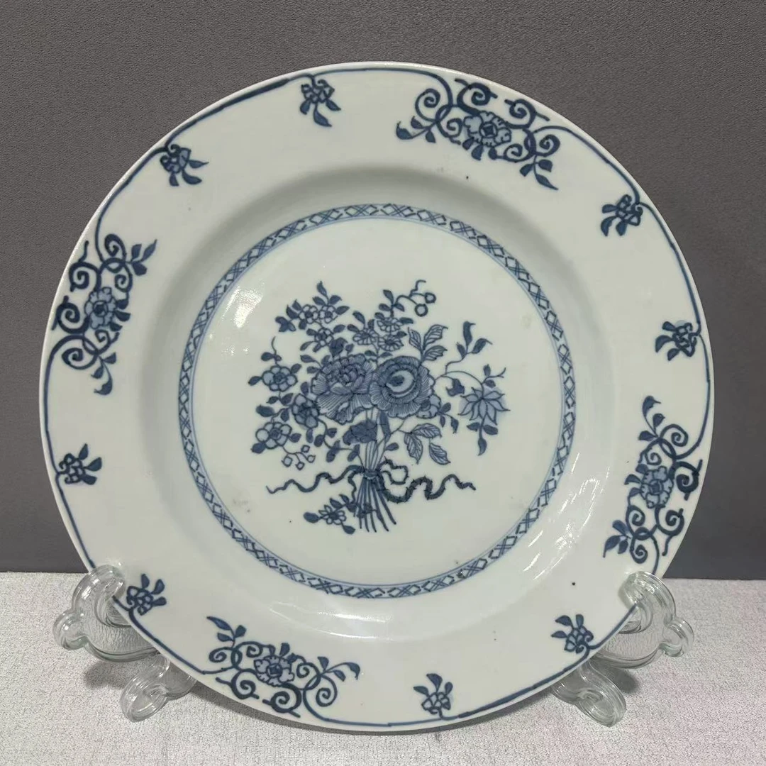 A0928040 清中期 青花折枝花卉纹盘（直径约23.2）