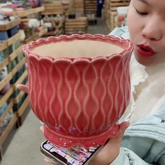 陶瓷直播间已有一年