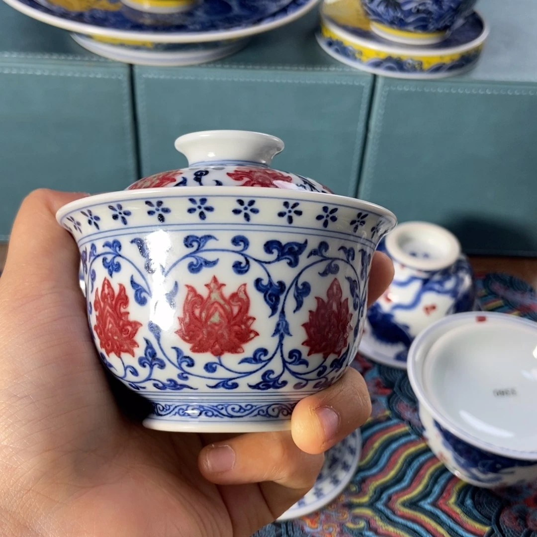杯水造 青花青花釉里红缠枝盖碗
