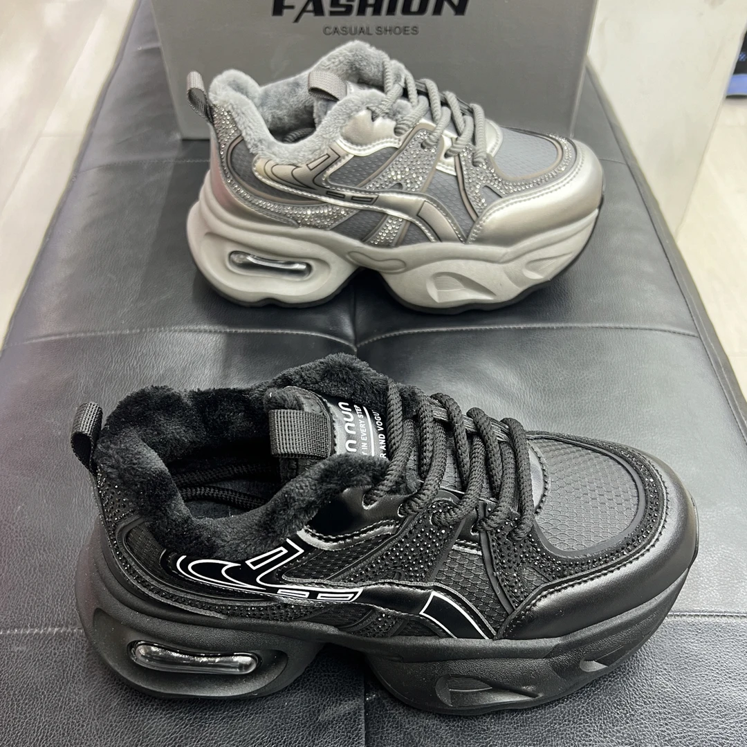 冬季加绒增高休闲鞋时尚老爹鞋复古港风网红潮流软底增高运动鞋女