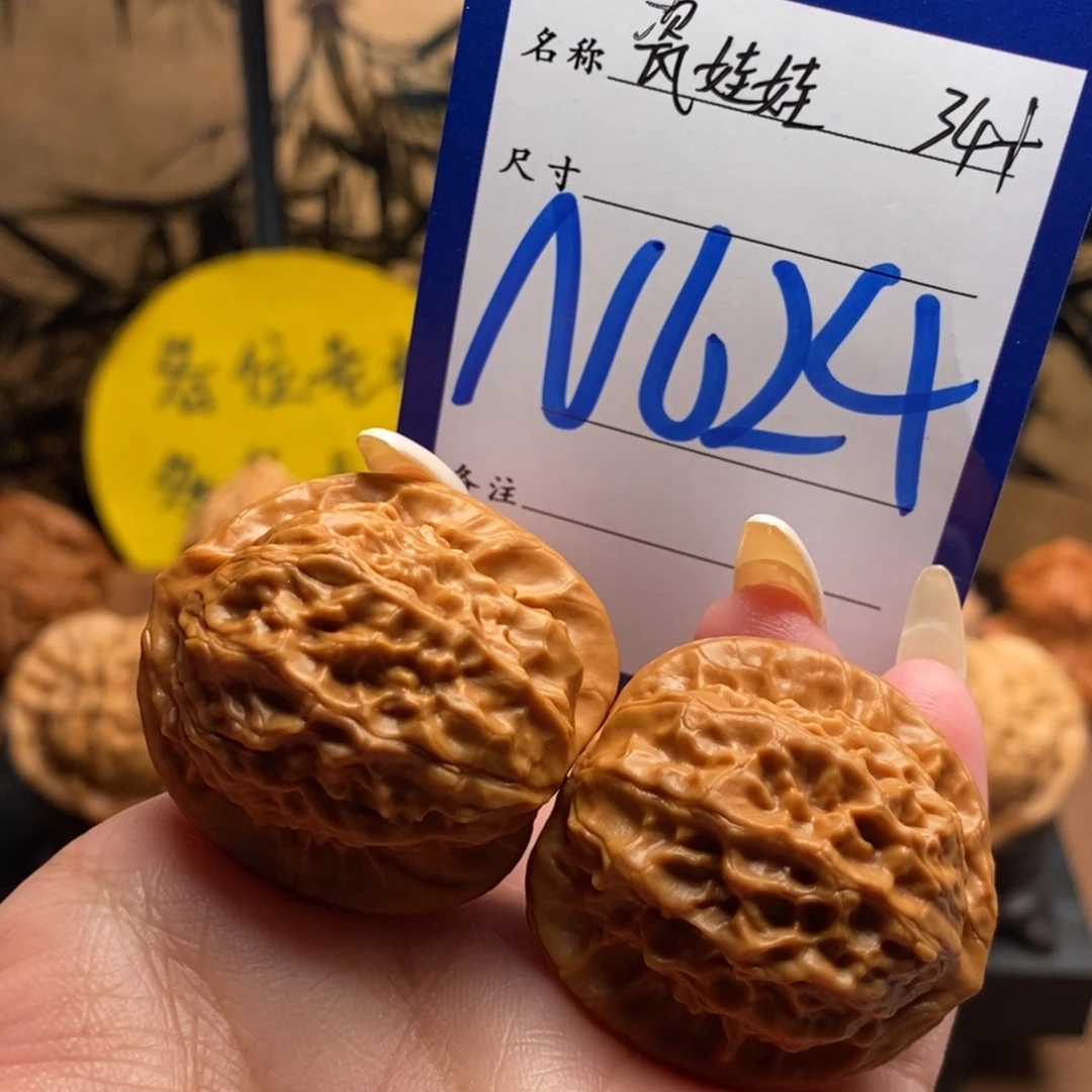 文玩核桃把件瓷娃娃34