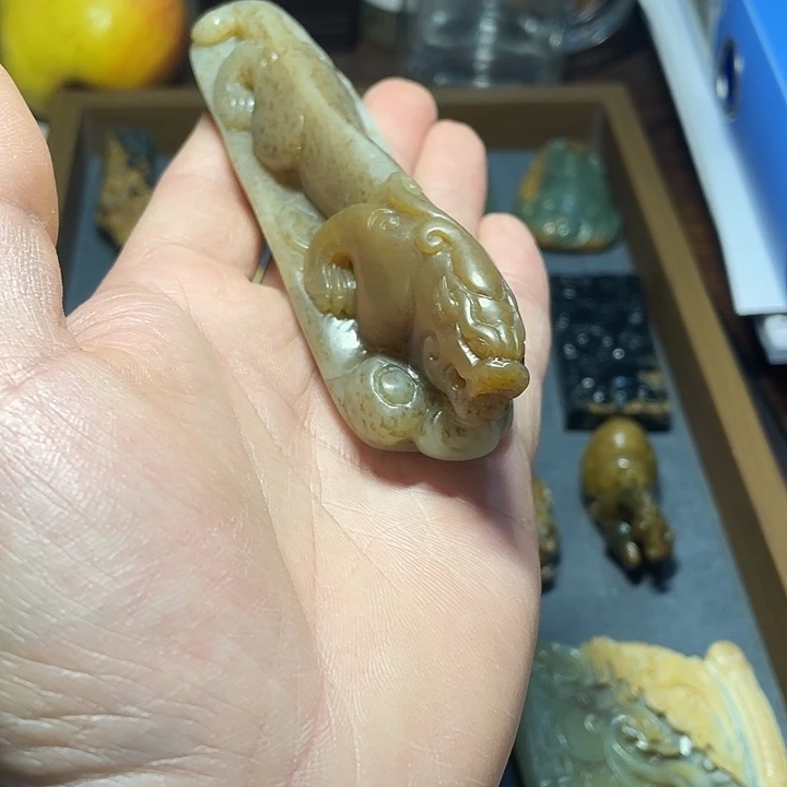 岫岩老玉（透闪石质玉）未镶嵌挂件