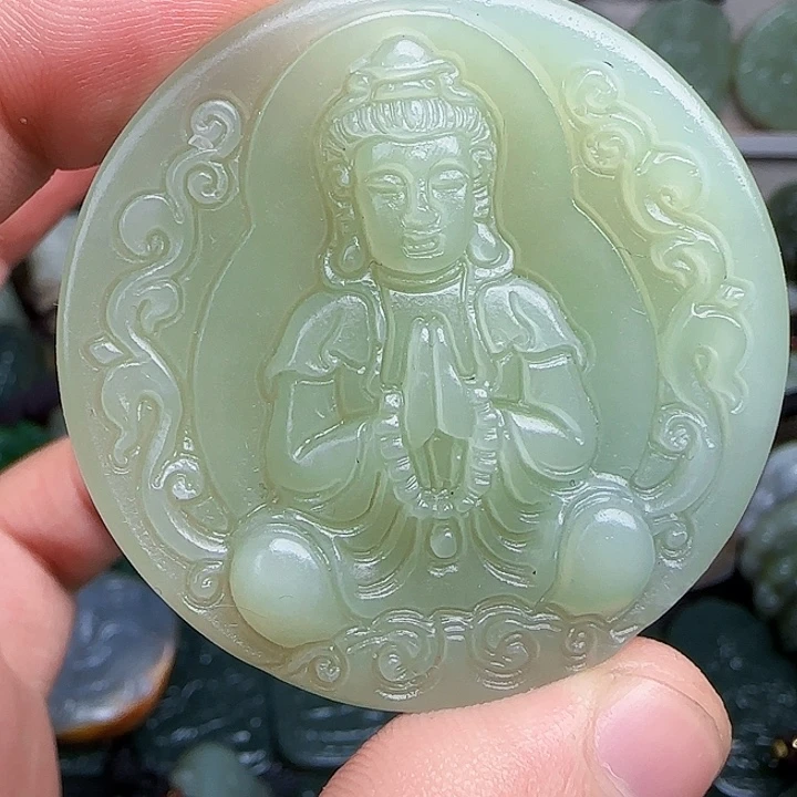 颈饰未镶嵌和田玉