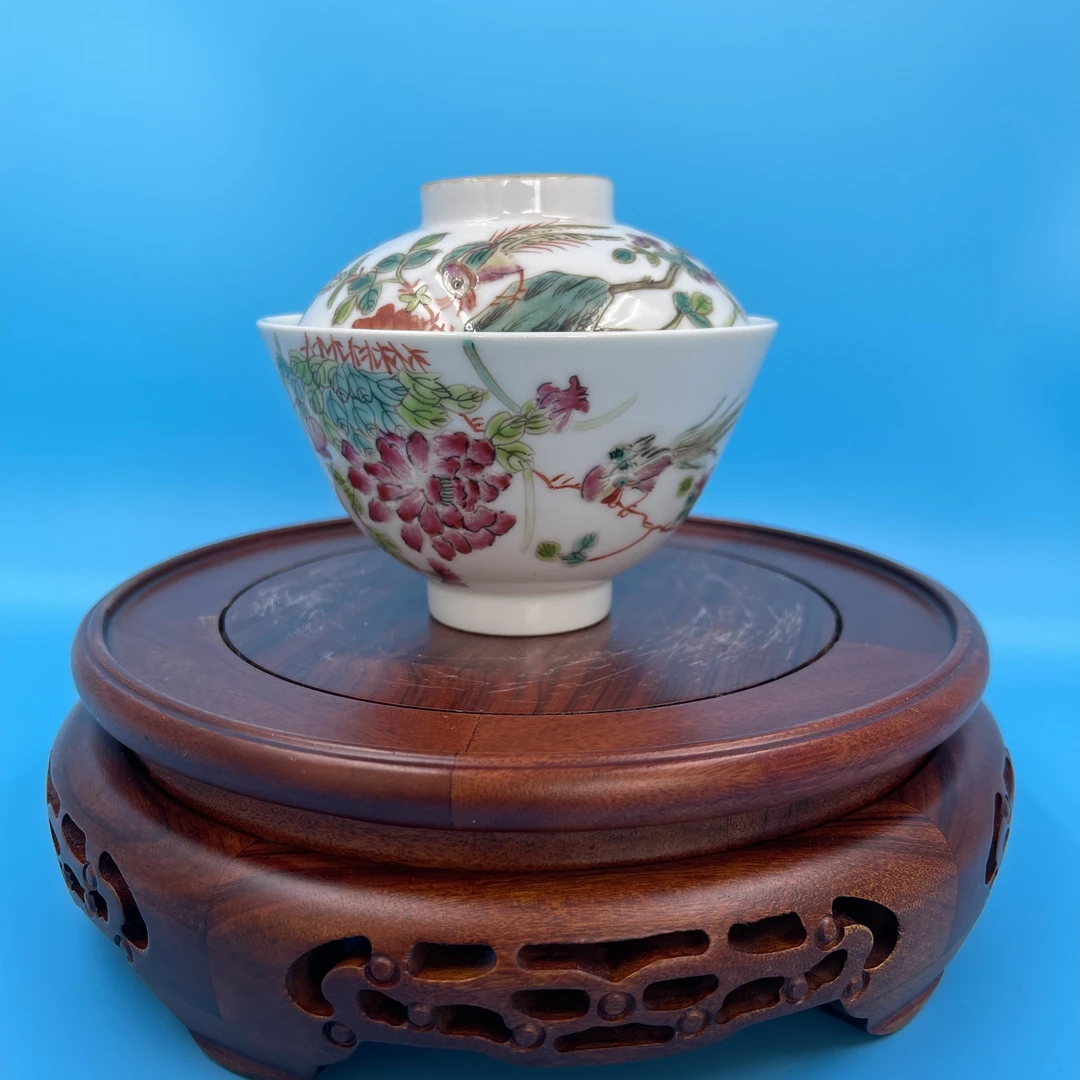 粉彩花鸟纹两才盖碗