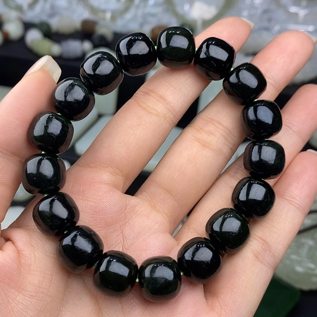 和田玉未镶嵌手串