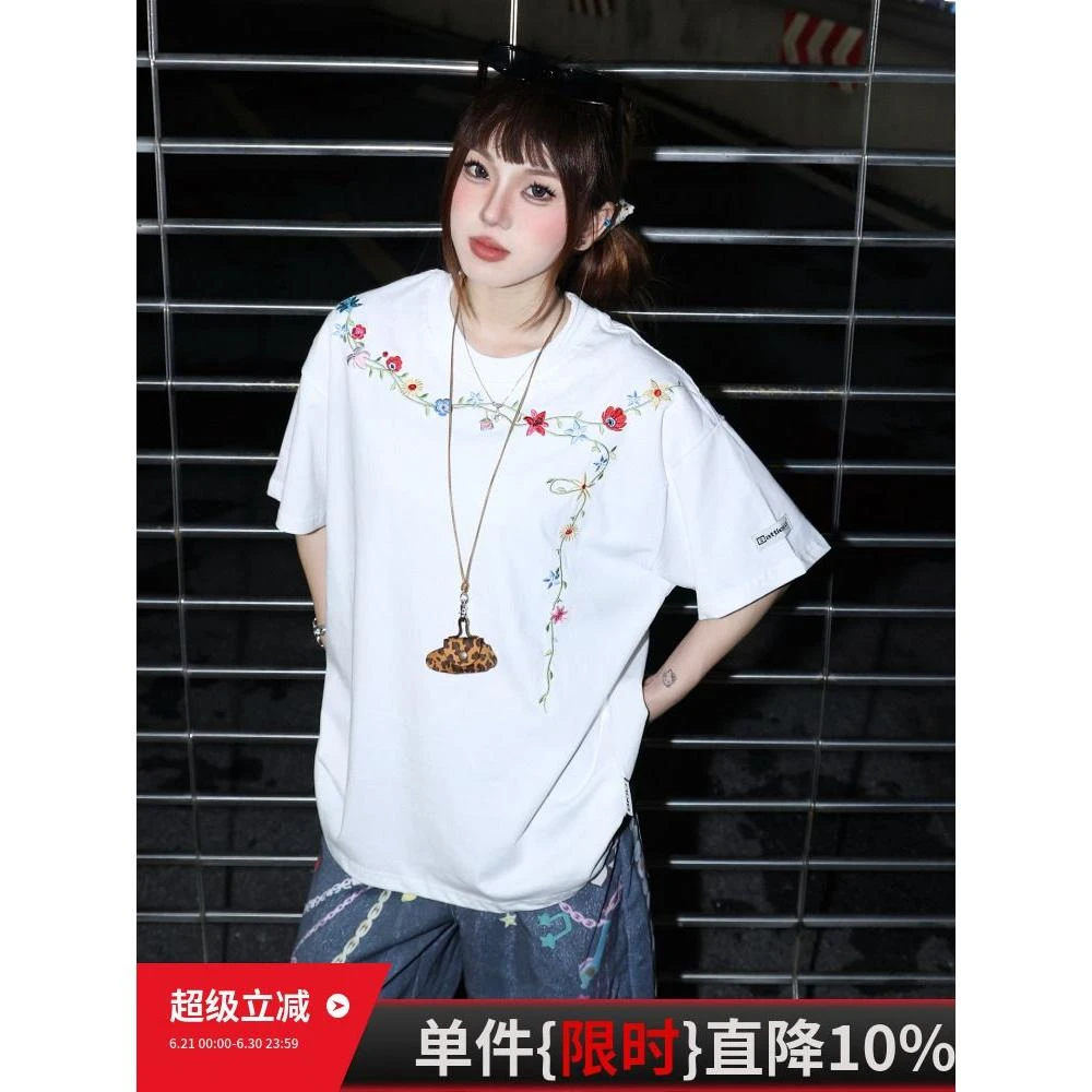 W240高质量夏季刺绣短袖  M到3XL  黑色 白色 网络图