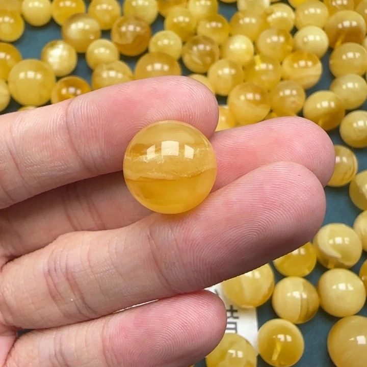 未镶嵌琥珀裸石天然295