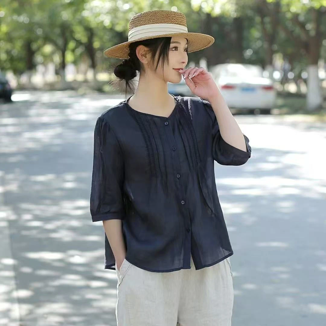 圆领纯色刺绣短袖苎麻衬衫女宽松显瘦百搭五分袖2025夏季新款上衣