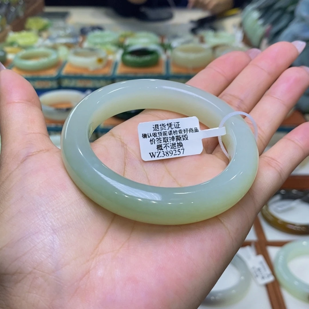 和田玉未镶嵌手镯和田玉且末兰草翠5455