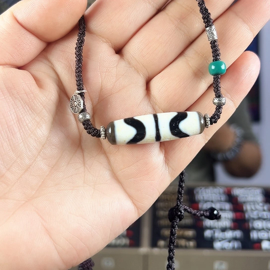 玛瑙/玉髓合金颈饰