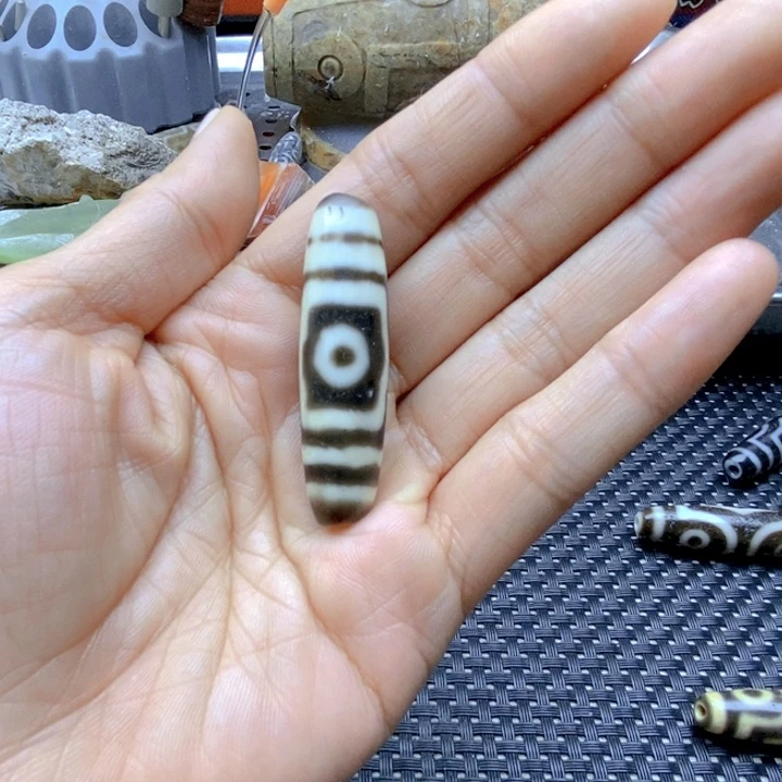 合金颈饰玛瑙/玉髓鲁*叔