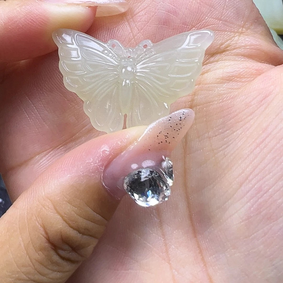 和田玉未镶嵌吊坠(不含链)