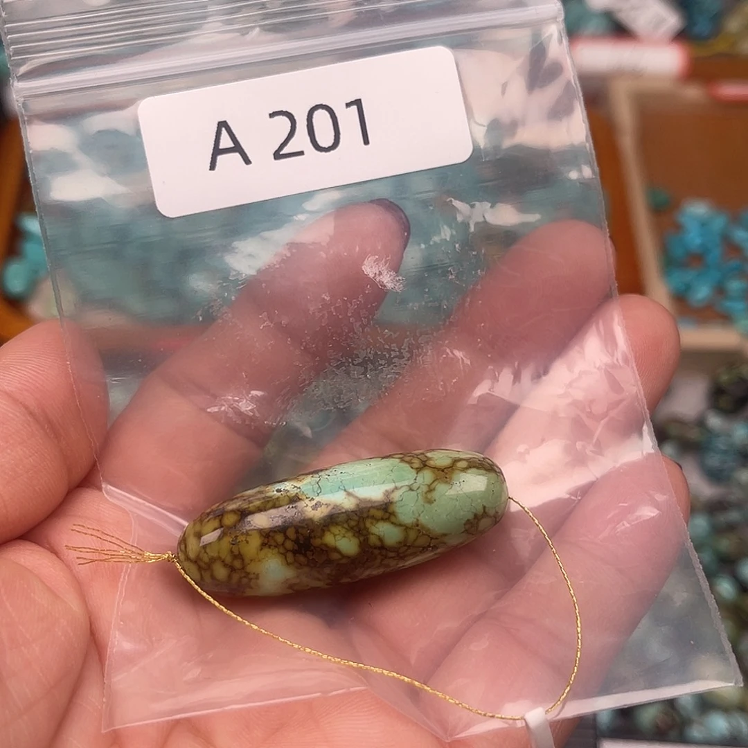 绿松石未镶嵌绿松石珠子