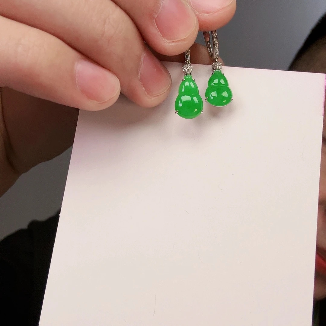 翡翠颈饰18K金镶嵌卿*一对