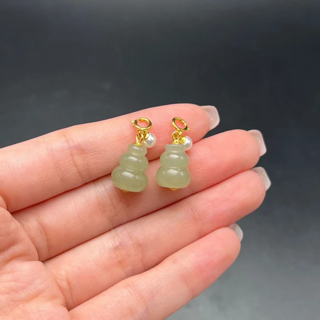 【北野珠宝】天然和田玉葫芦吊坠-B218H-21多样性发一12×9mm